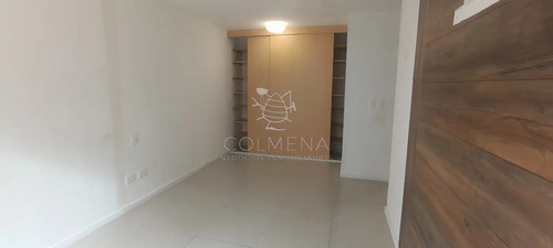 Apartamento En Torres Barcelona