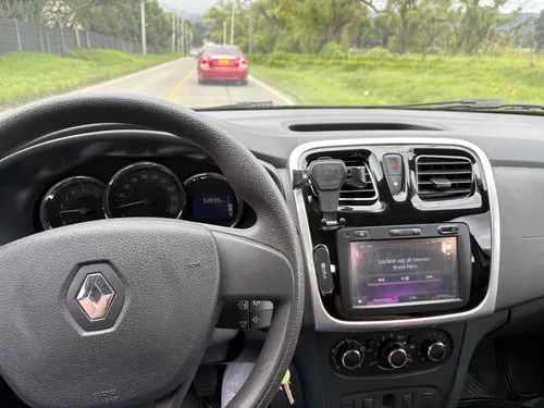 Renault Logan 1.6 Expression