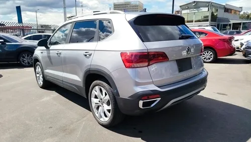 Volkswagen Taos Comfortline