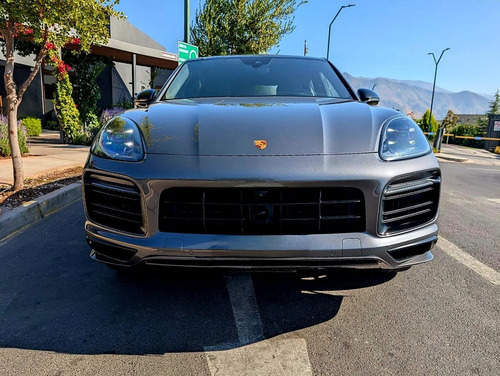 Porsche Cayenne COUPE GTS E3 V8 BI TURBO 4WD