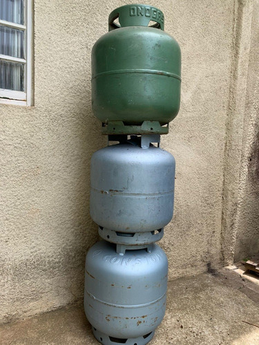 Imagem 3 de 4 de Botijão De Gás Glp Cozinha Casco Vasilhame Vazio 13kg P13