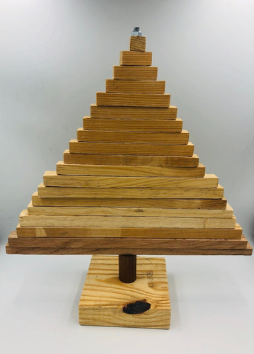 Árbol De Navidad De Madera Sustentable Palet