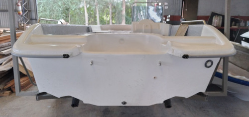Lancha Modelo Ñandu 550