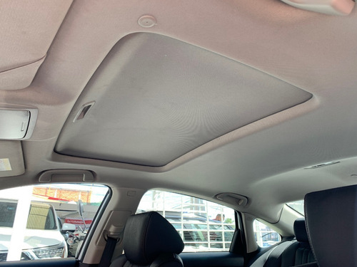 Imagen 3 de 15 de Honda Accord Touring Modelo 2019