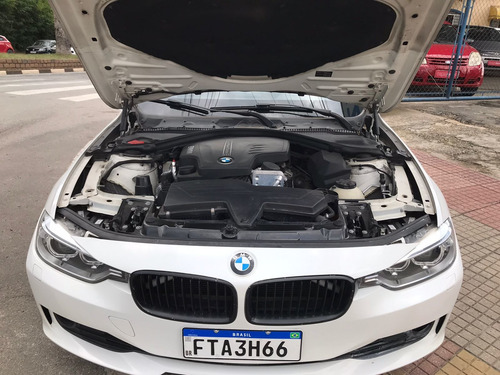Imagem 4 de 6 de Bmw Série 3 320i 2.0