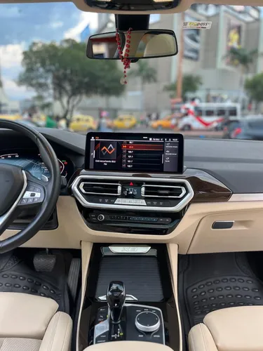 BMW X3 BMW X3 XDRIVE30i 2.0 AT 4X4