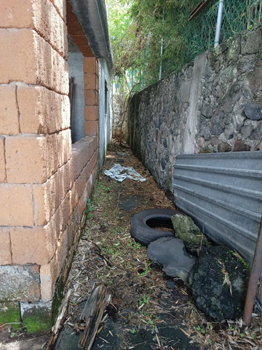 Casa En Venta En Obra Gris, Tetela Del Monte Con 3 Rec. Y Jacuzzi... 2,600,000