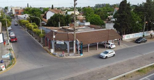 Imagen 2 de 23 de Restaurante Con Hotel En Cañuelas - En Venta