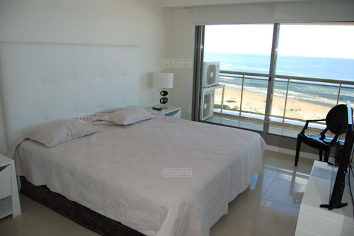 Imagen 10 de 30 de Departamento En Venta Ubicado En Playa Brava, Punta Del Este