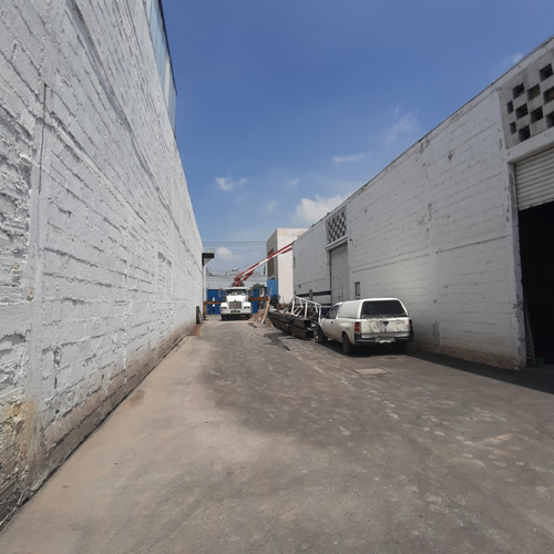 Imagen 7 de 7 de Bodega Renta 250 M2 Seguridad Trifasica Peñuelas B. Quintana