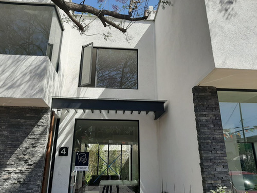 Casa En Venta En Mirador Tepepan  Tlalpan Con Jardín En Cond