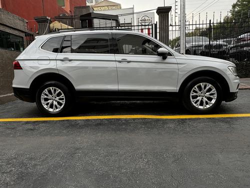 Volkswagen Tiguan 1.4 Comfortline Plus At