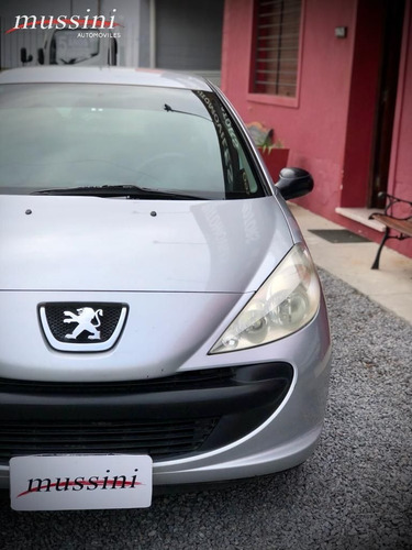 Peugeot 207 Compact 1.4