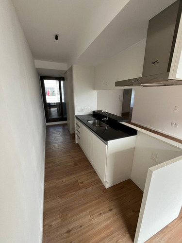 Venta De Apartamento 2 Dormitorios A Estrenar En El Centro.