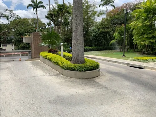 Vendo Ph 680m2 Los Chorros