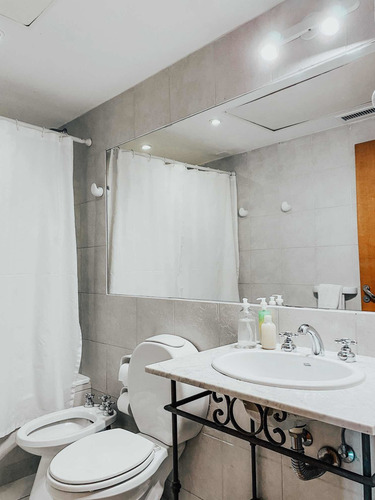 Imagen 9 de 21 de Departamento Amueblado + Cochera En Centro De San Isidro