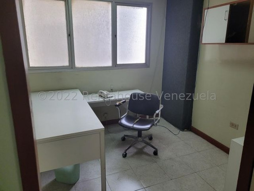 Imagen 3 de 16 de Oficina En Alquiler Chacao 22-26877 Yg 04140307084