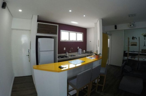 Apartamento À Venda Na Rua Marechal Deodoro, Centro, Campinas - Sp - Liv-10404