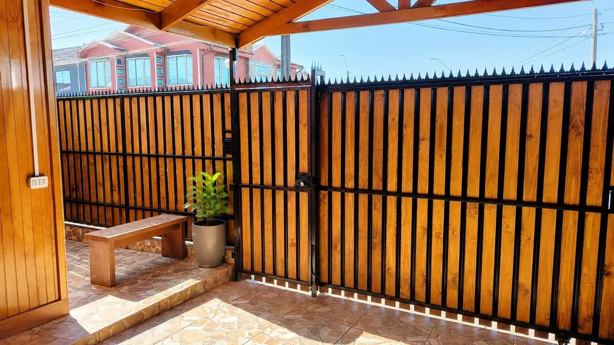 Imagen 3 de 25 de Se Vende Amplia Casa En Coronel (173785)