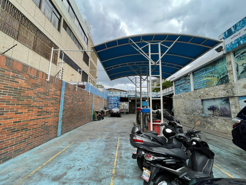 Imagen 4 de 8 de Se Vende Comercio Industrial 548m² La Urbina