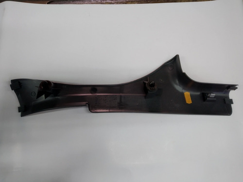 Imagen 3 de 3 de Cubre Zocalo Trasero Suran Izquierdo Original Volkswagen