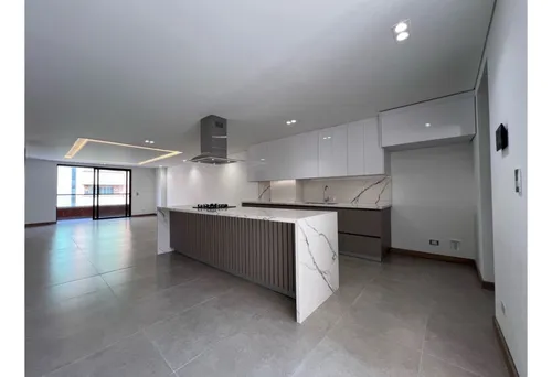 | V E N T A | Hermoso Penthouse En Laureles. Súper Ubicación