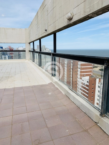Apartamento En Venta, Primera Línea, Punta Del Este- Ref: 4474
