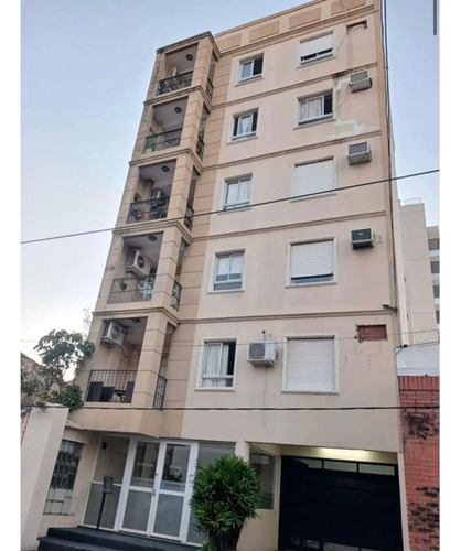 # Vendo Depto # B° Camba Cua A 300m De Costanera Totalmente Amoblado