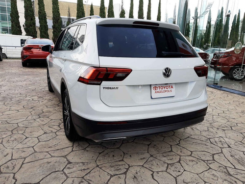 Imagen 3 de 15 de Volkswagen Tiguan 2019 5p Confortline L4/1.4/t Aut Piel