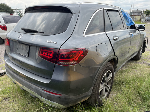Mercedes Benz Glc 300 2021 Por Partes - A A Q -