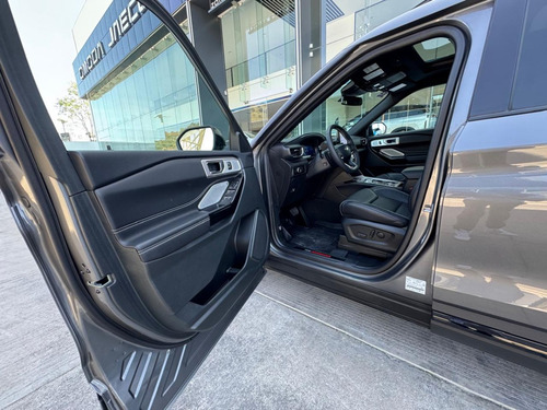 Ford Explorar St