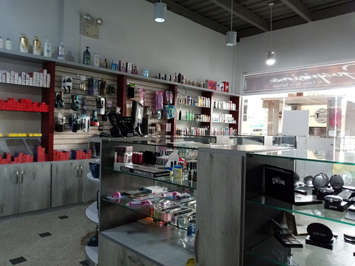 Imagen 7 de 11 de Se Vende Fondo De Comercio C.c Bosque Del Este Ve01-1433ze-ajim