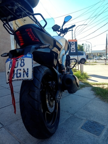 Imagen 5 de 10 de Bajaj Dominar 400