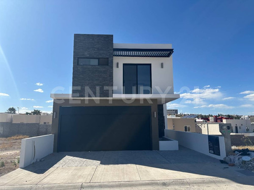 Casa En Venta,  Fraccionamiento Bugambilias, Diamante Reliz, Chihuahua