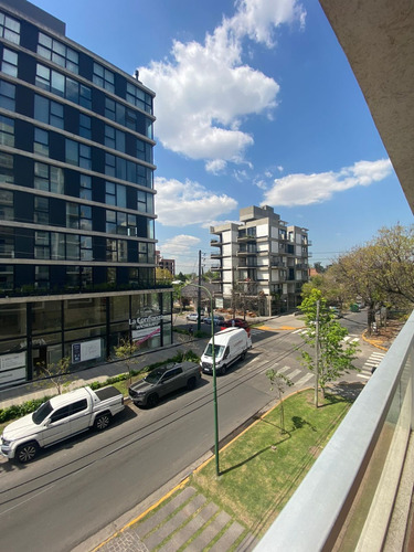 Departamento De Categoría En Venta - 2 Ambientes - Ituzaingó Centro