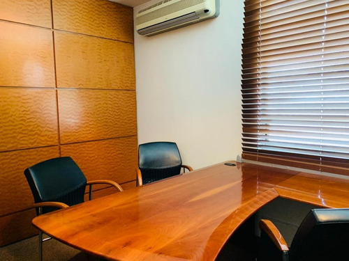 Imagen 8 de 19 de Oficinas En Edificio Aaa