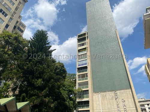 Venta De Apartamento En Urb. Los Palos Grandes Mls# 24-21602 Mnh