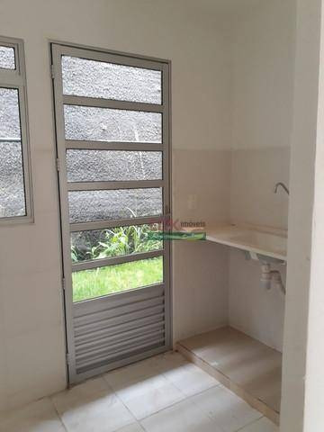 Imagem 3 de 5 de Sobrado Com 2 Dormitórios À Venda Por R$ 217.300 - Vila São Geraldo - São José Dos Campos/sp - So2274
