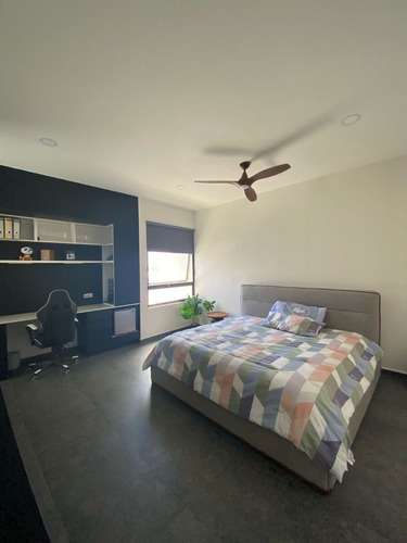 Casa En Venta En Residencial Dzitya, Merida.
