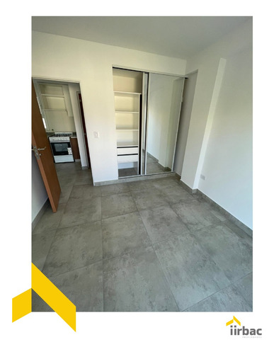 Departamento En Alquiler Balcarce 700