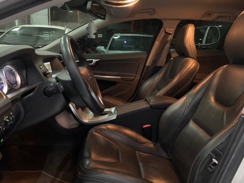 Volvo V60 2.0 T5 R-design Comfort 2013 Branca