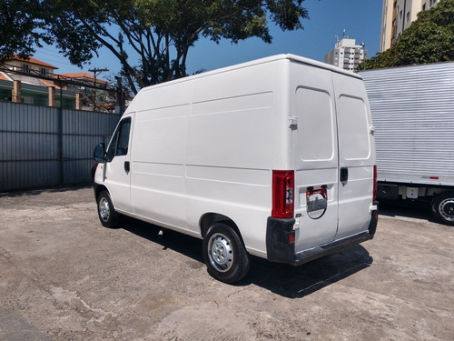 Peugeot Boxer Furgon 2.3 Hdi 350lh Longo Teto Alto 5p Master