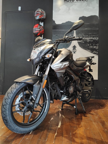 Bajaj Rouser Ns 200