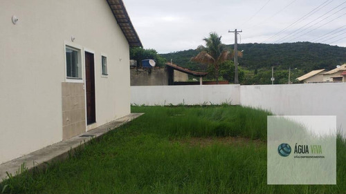Iguaba Grande/ Cidade Nova, Residência De Esquina Com Grande Quintal, Com Rgi, 03 Quartos E Uma Linda Suíte, Por R$ 210 Mil - Ca0071
