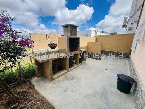 Hermosa Casa En Venta Alto Hatillo Rah Mls25-16012