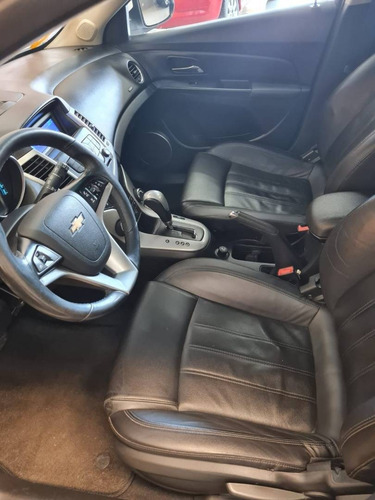 Imagem 9 de 13 de Chevrolet Cruze 1.8 Lt Sport6 16v Flex 4p Automático