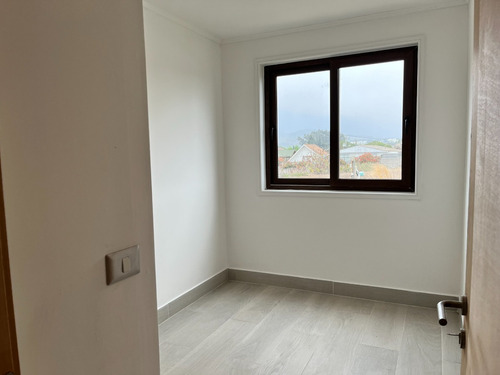 Casa En Venta En Maitencillo, A Pasos De La Playa Y Comercio