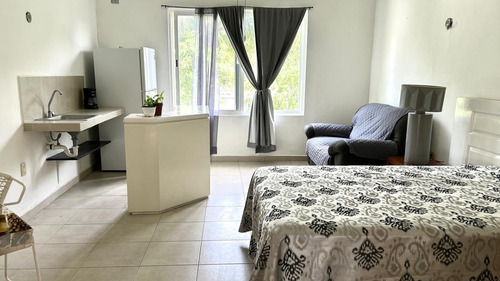 Estudio En Av Huayacan Cancun