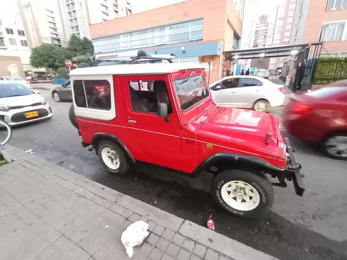 Daihatsu F20 1.6 F20 4X4