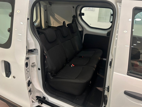 Renault Kangoo Ii Express 1.6 Sce Emotion 5A